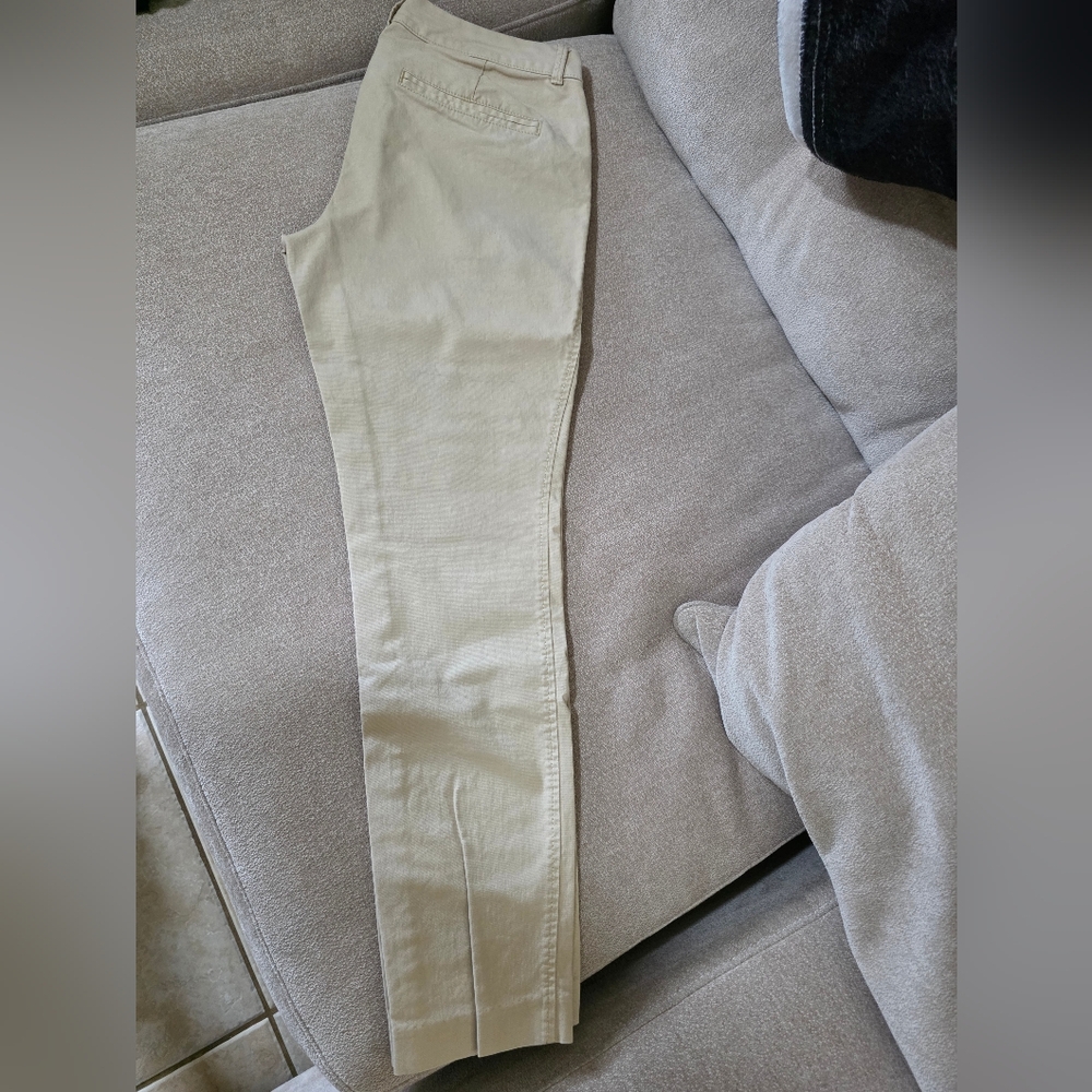 Old Navy Khaki Pixie Pants